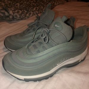 nike air max sage green